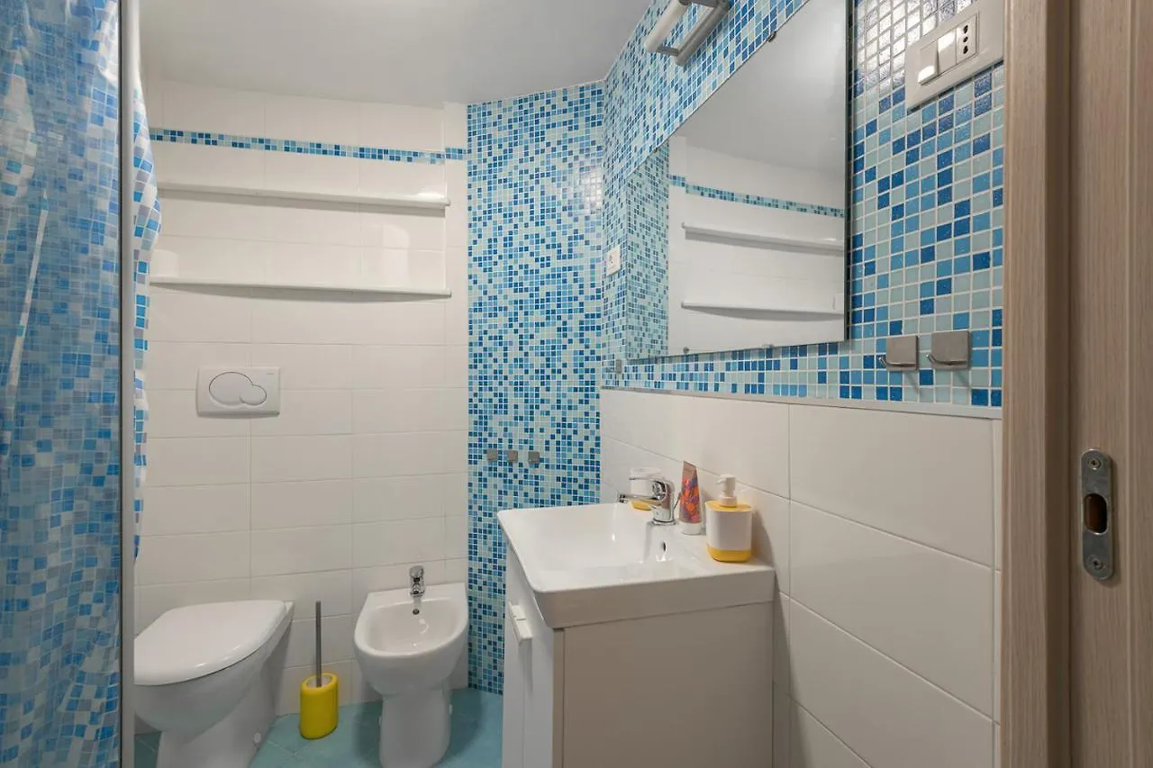 Appartamento Ravecca 10 - Affitti Brevi Italia Genoa Apartment